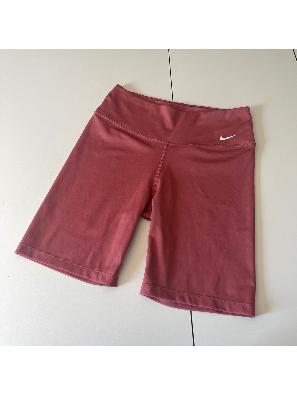 Nike Dri-Fit Women's Size Small Biker Compression Athletic Shorts